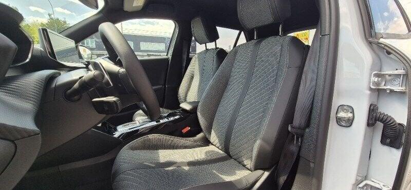 Peugeot 2008 2008 Hybrid 136 e-DCS6 Allure
