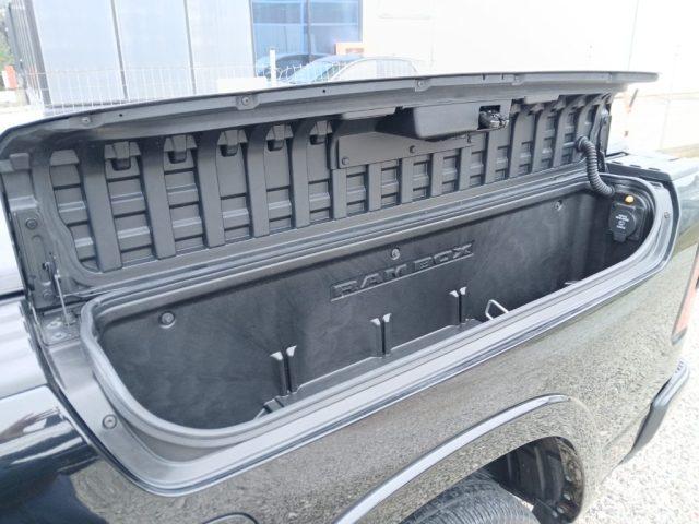 DODGE RAM 1500 5.7 GPL V8 Limited Night N1 Ram Box