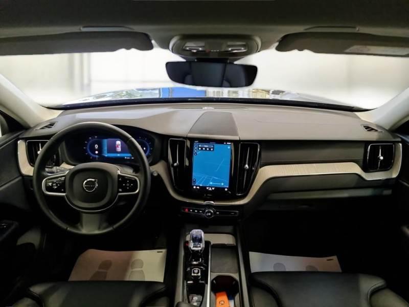 Volvo XC60 2.0 B4 Inscription AWD Auto