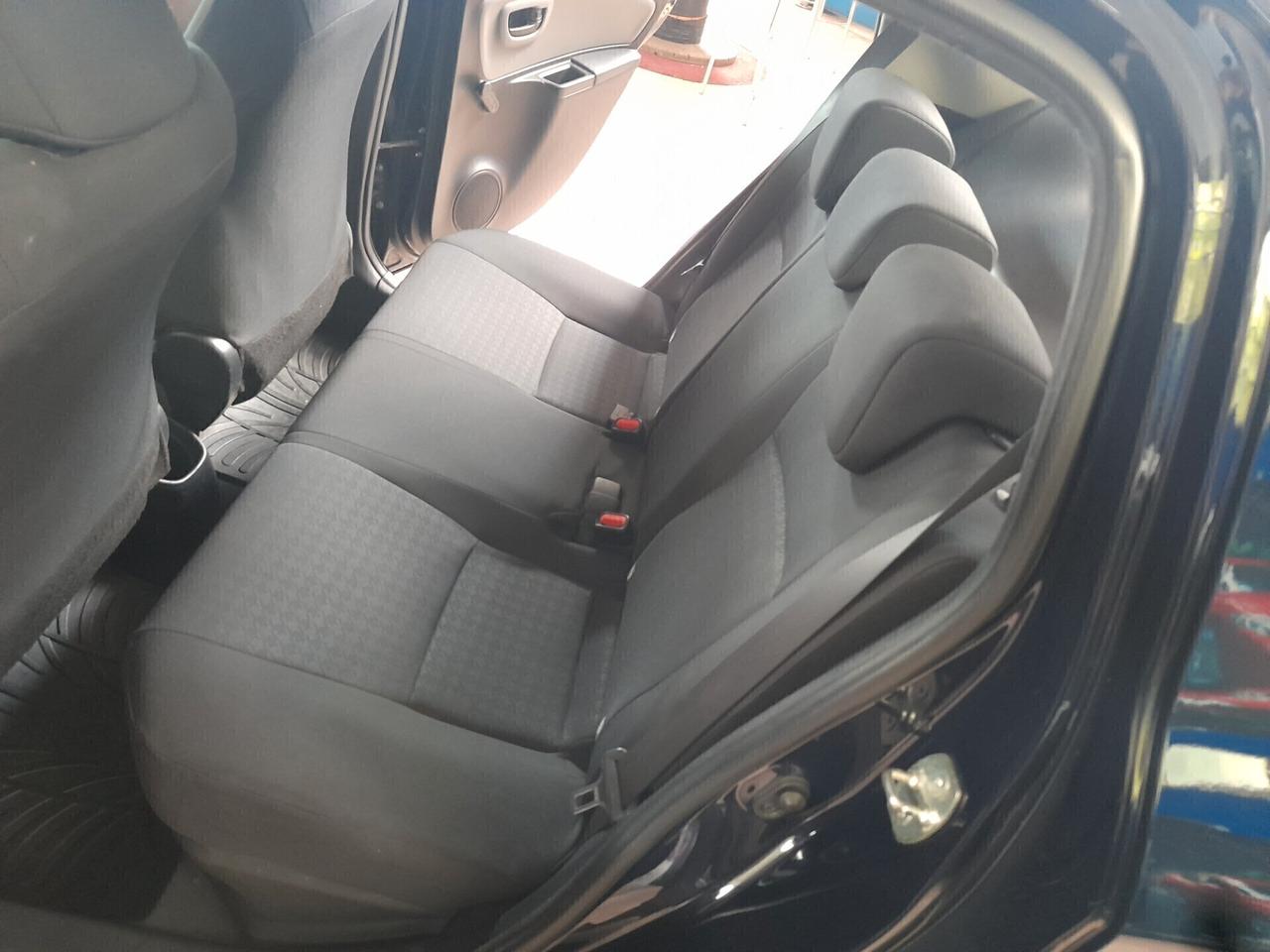 Toyota Yaris 1.5 Hybrid 5 porte Cool