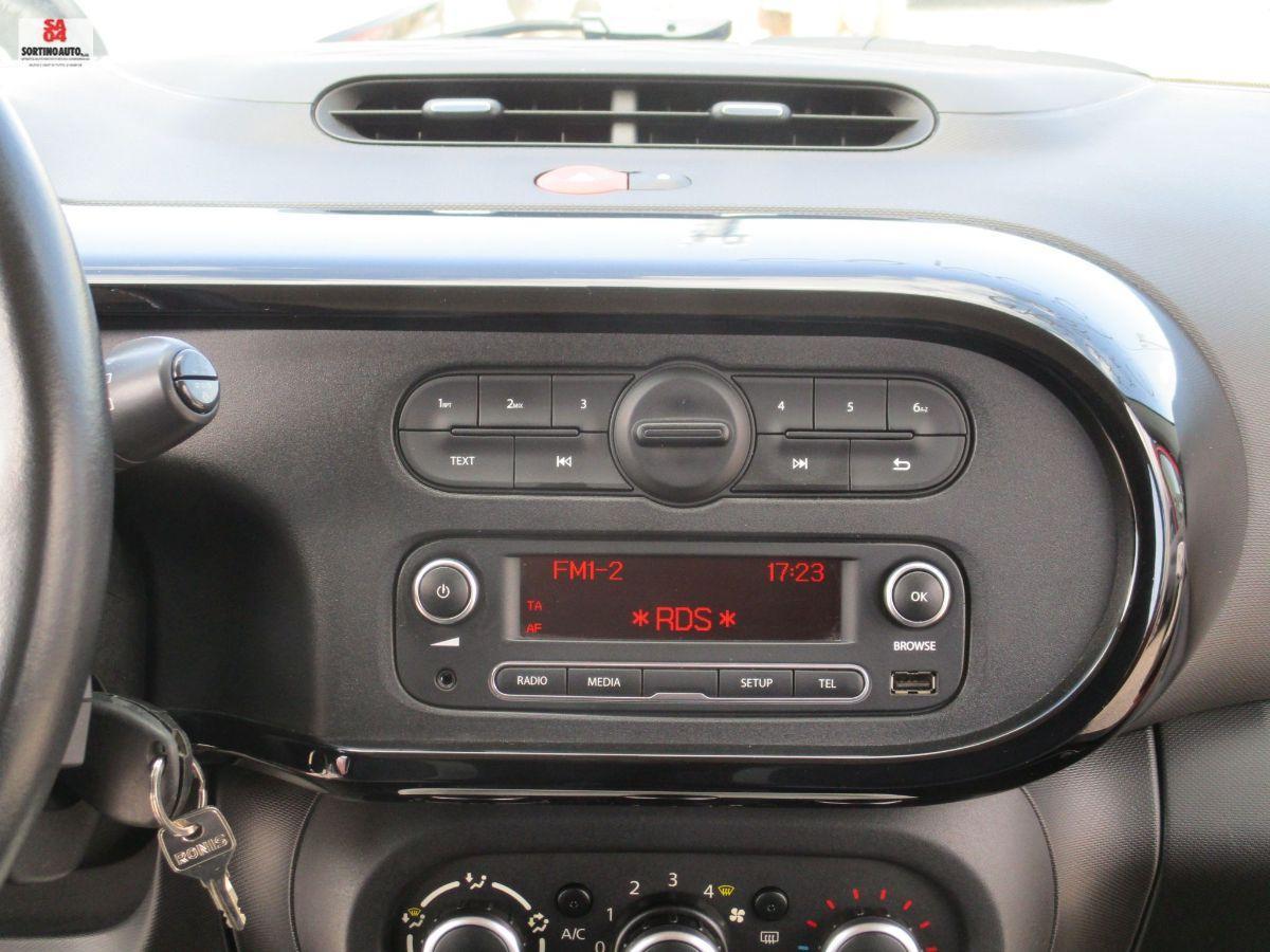 RENAULT Twingo 1.0 SCe Live 69cv 2015 KM90000