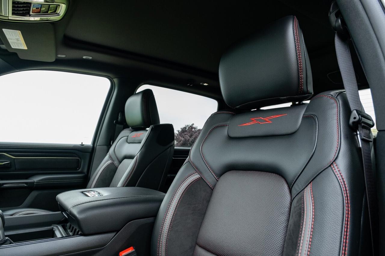 DODGE RAM 1500 REBEL "RHINO X" - CREW CAB 4x4 3.0L I-6 HURRICANE TWIN TURBO