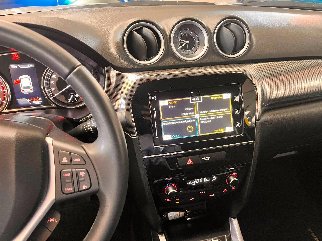 Suzuki Vitara 1.4 Boosterjet hybrid Top