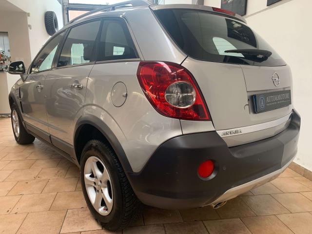 Opel Antara Antara 3.2 V6 Cosmo auto 4x4