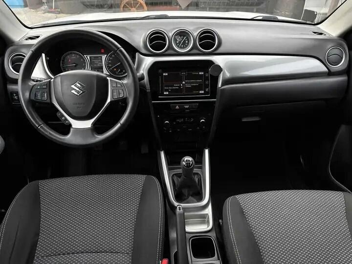 Suzuki Vitara 1.6 VVT V-Top