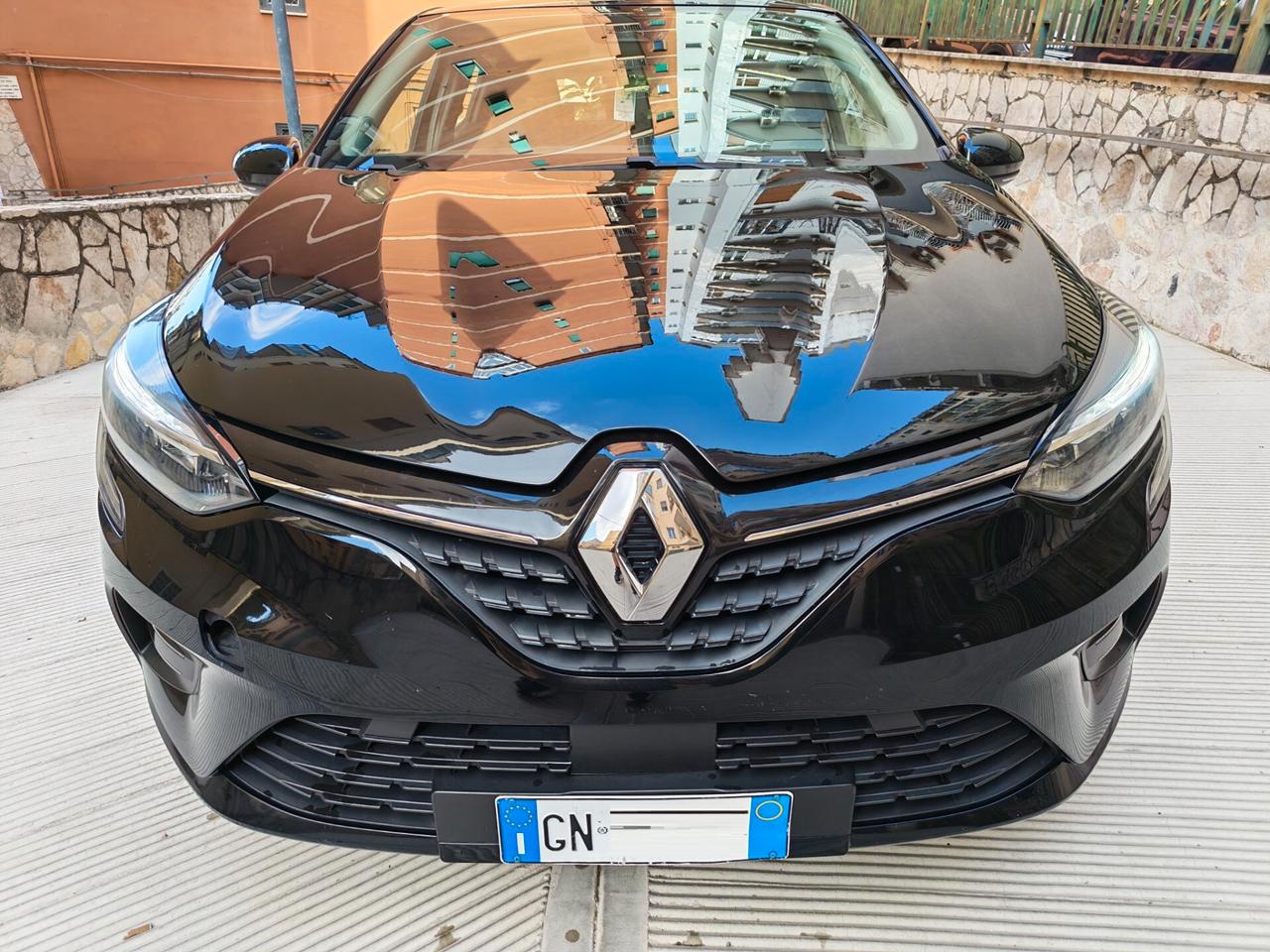 Renault Clio 1.0 90cv 6 marce - GARANZIA - IVA ESPOSTA