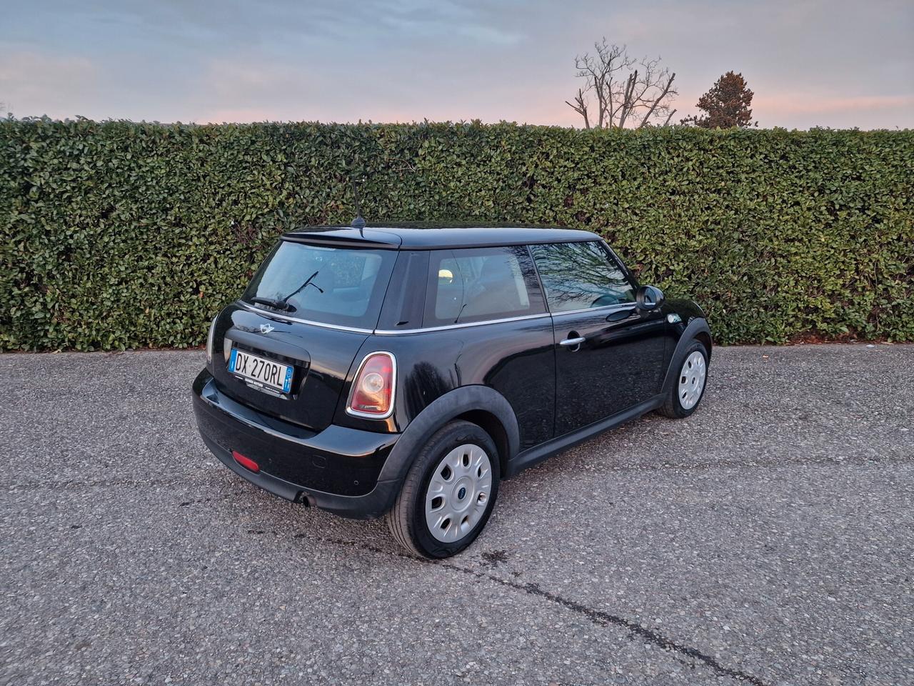 Mini 1.4 75cv 77000km