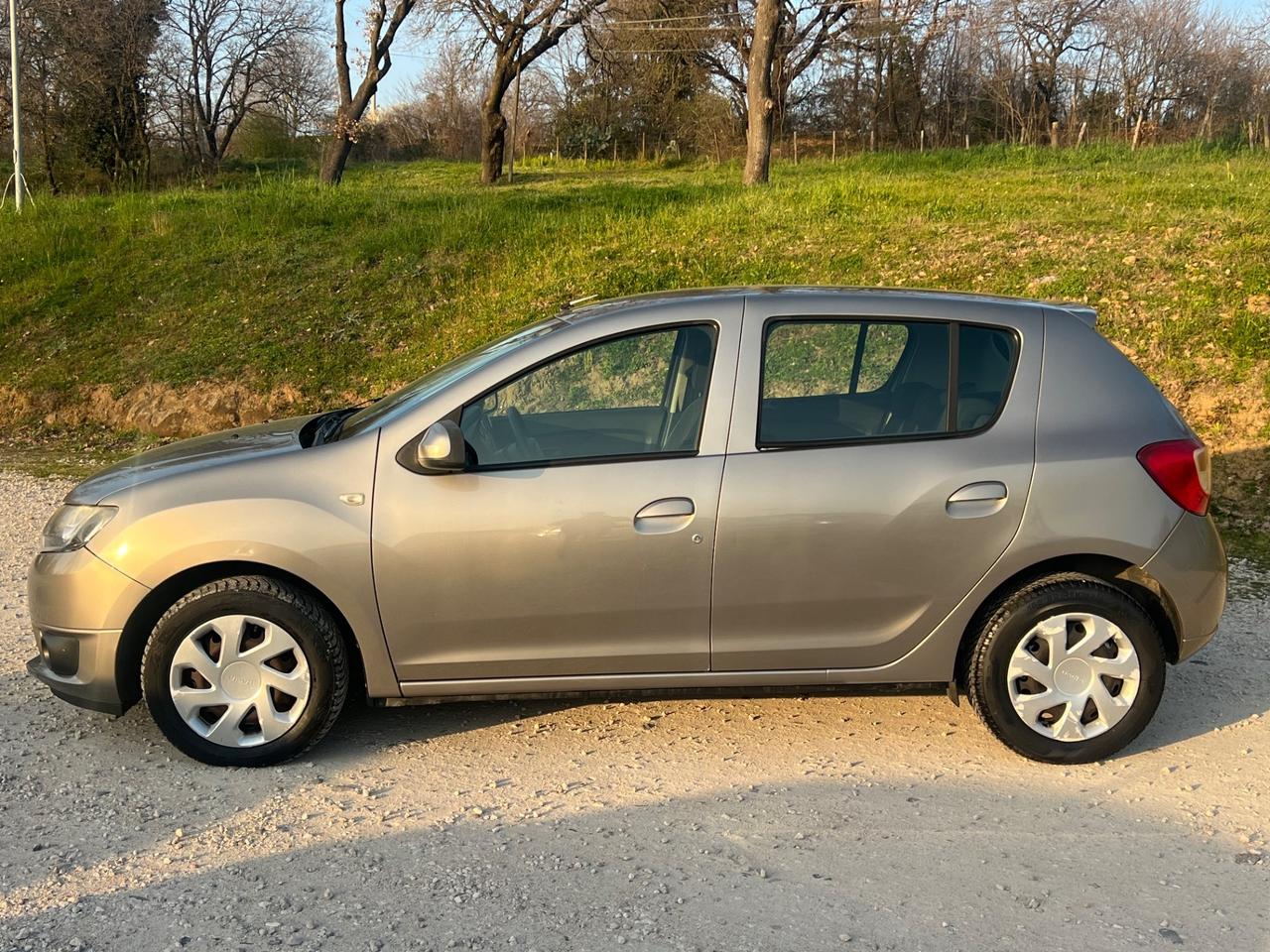 Dacia Sandero 1.2 GPL 75CV Lauréate