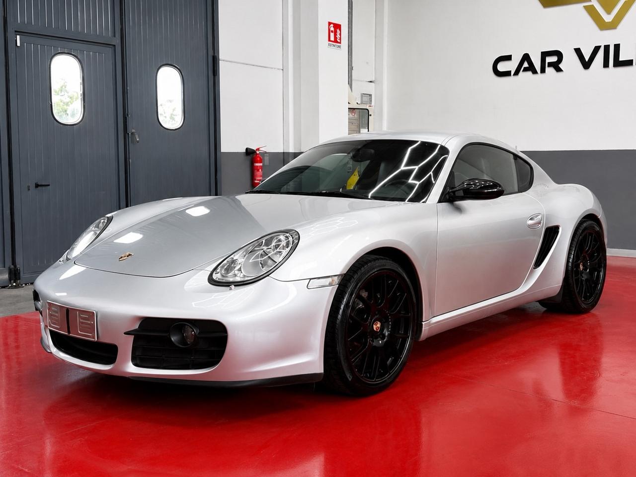 Porsche Cayman 2.7