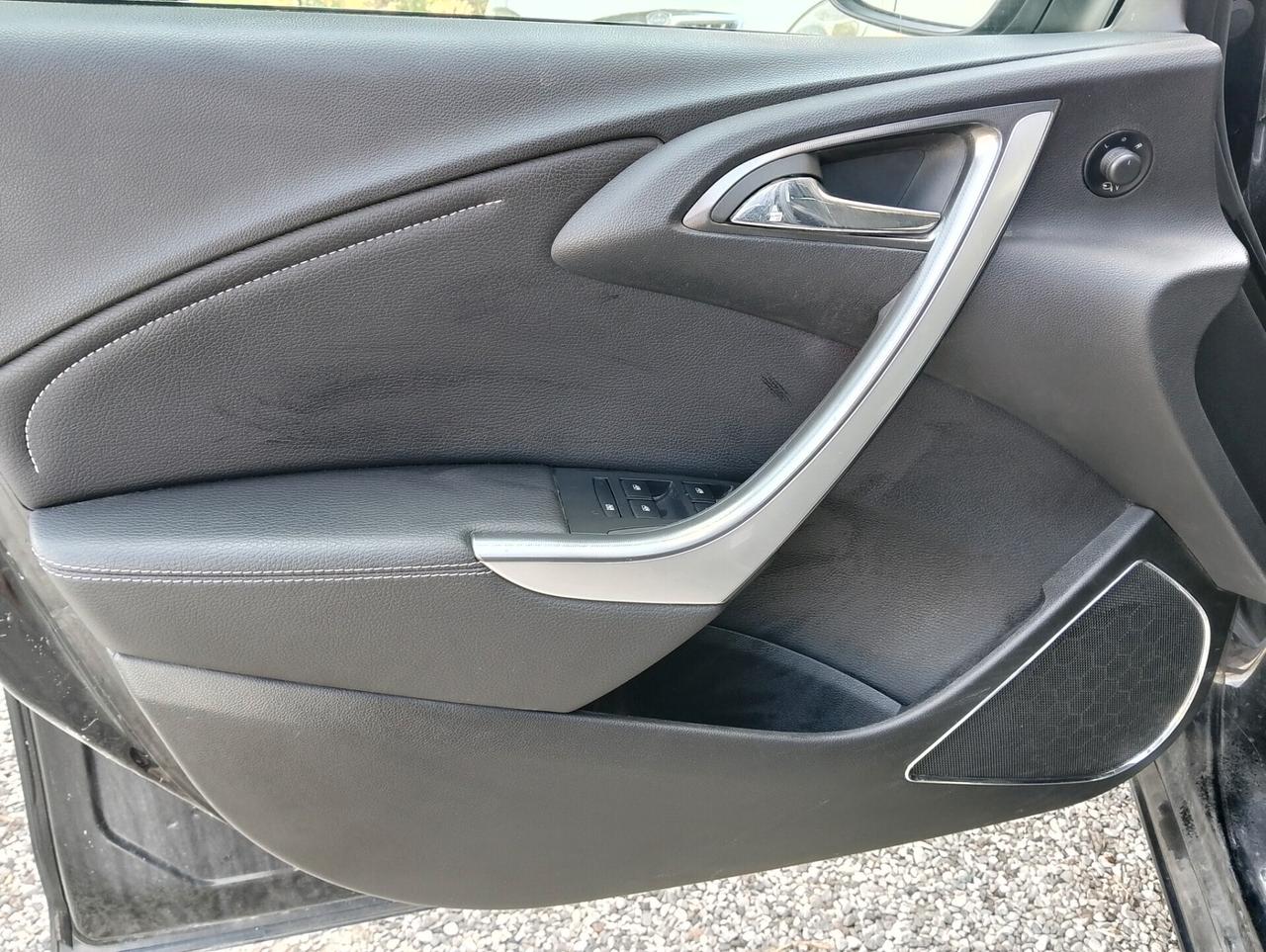 Opel Astra 1.7 CDTI tutta tagliandata Opel perfetta pari al nuovo unica proprietaria