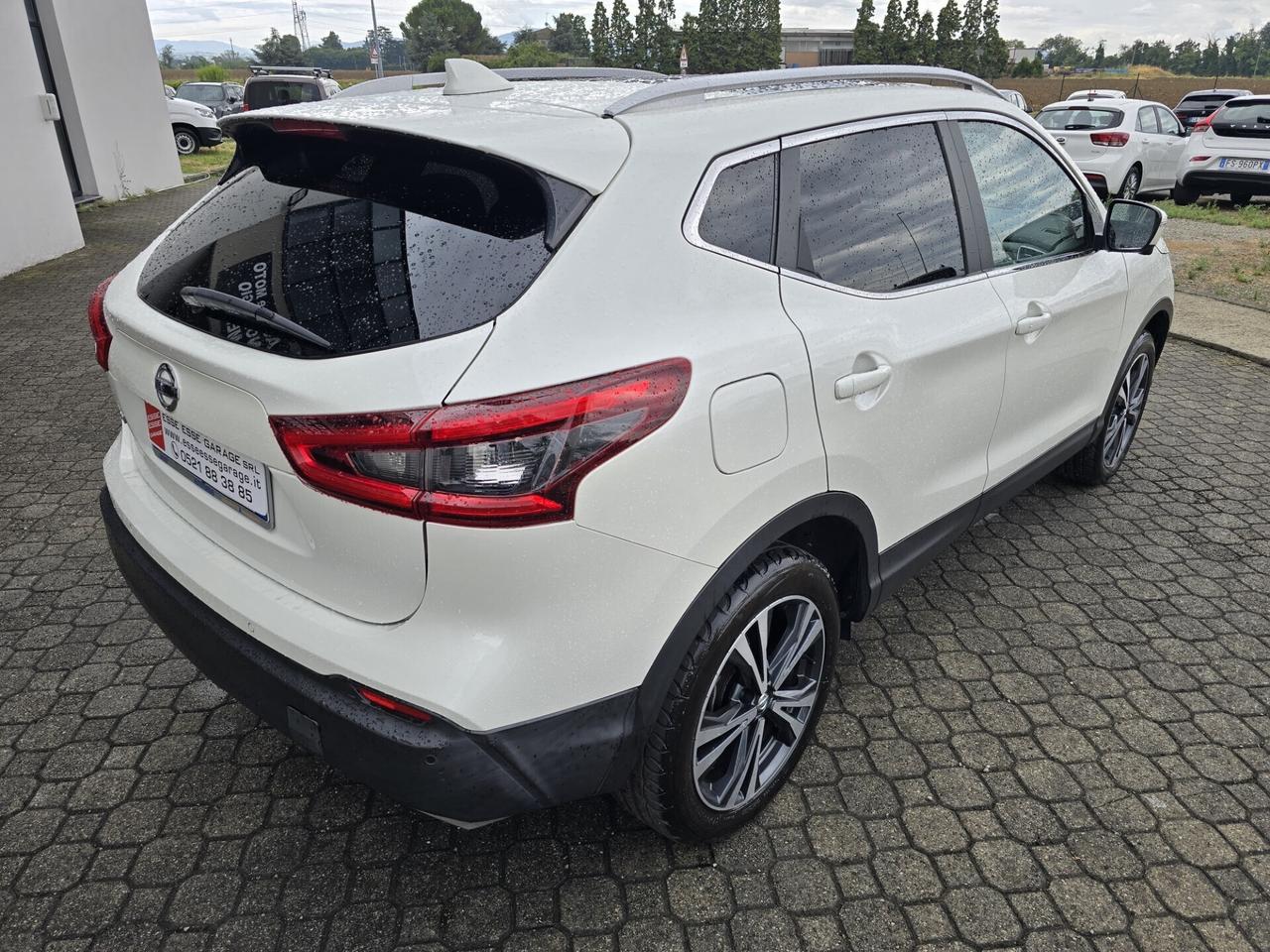 Nissan Qashqai 1.5 dCi N-Connecta|TETTO PANO