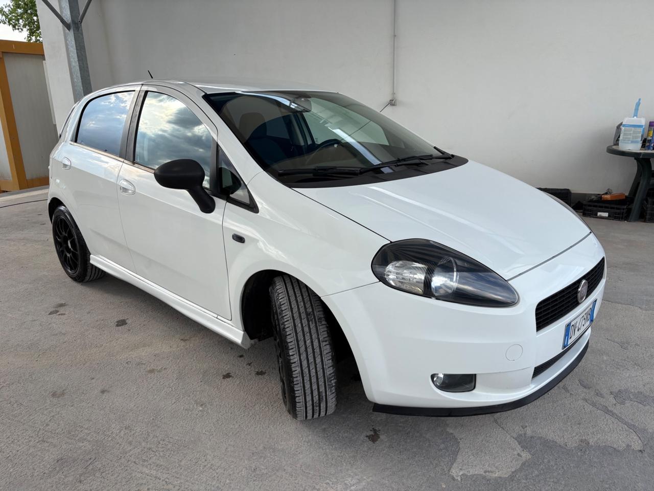 Punto Grande Punto 1.3 MJT 75 CV 5 porte Dynamic