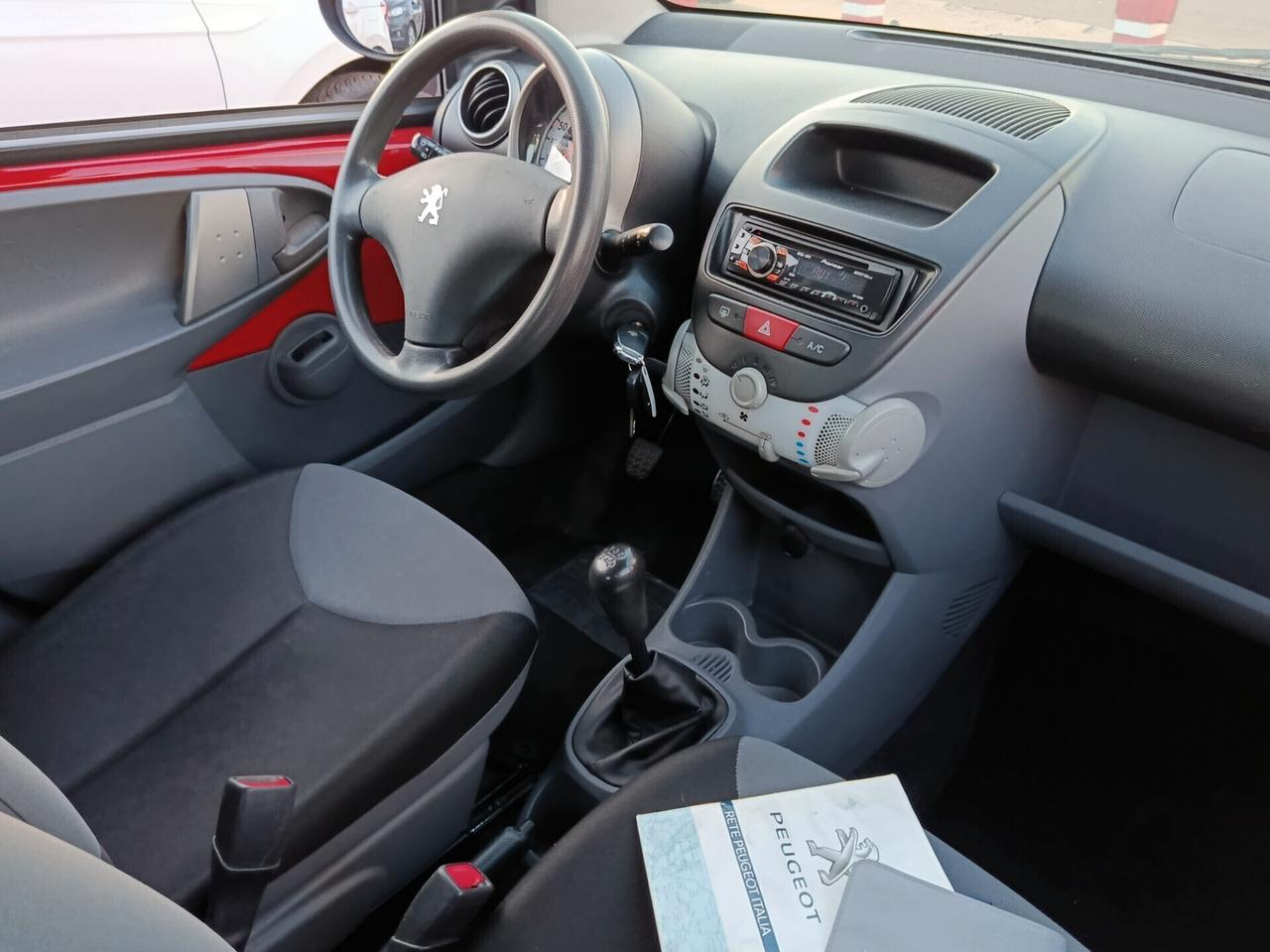 Peugeot 107 1.0 68CV 5p. Urban Move 2012