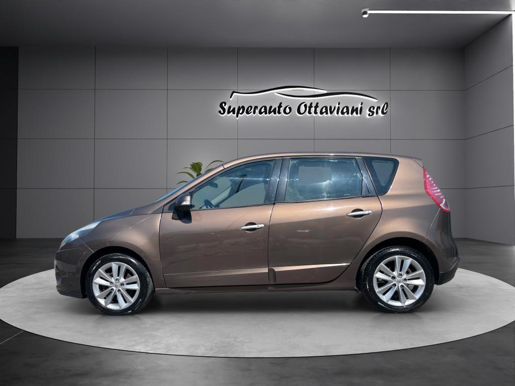 Renault Scenic X-Mod 1.5 dci Dynamique 110cv