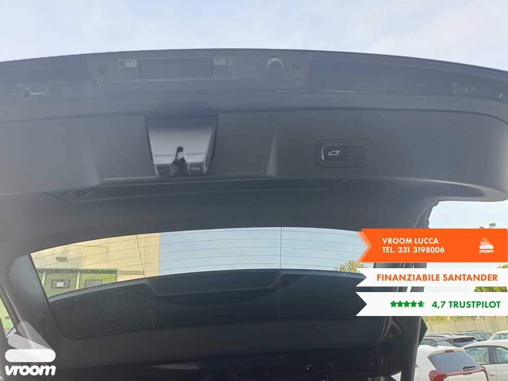 VOLVO XC40 (2017-->) XC40 D3 Geartronic Momentum