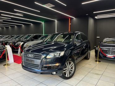 Audi Q7 3.0 V6 TDI 233CV quattro tiptronic