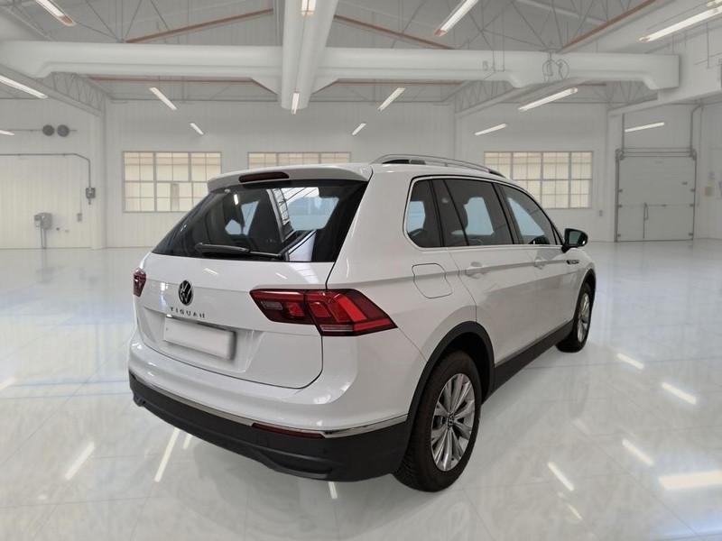 VOLKSWAGEN TIGUAN 2.0 TDI SCR 90KW LIFE SUV