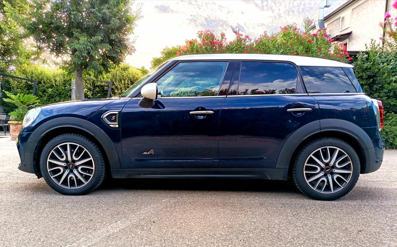 Mini Cooper SD Countryman 2.0 ALL4 Automatica