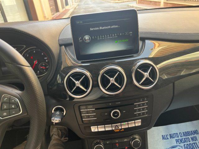 MERCEDES-BENZ B 200 d 136Cv Sport