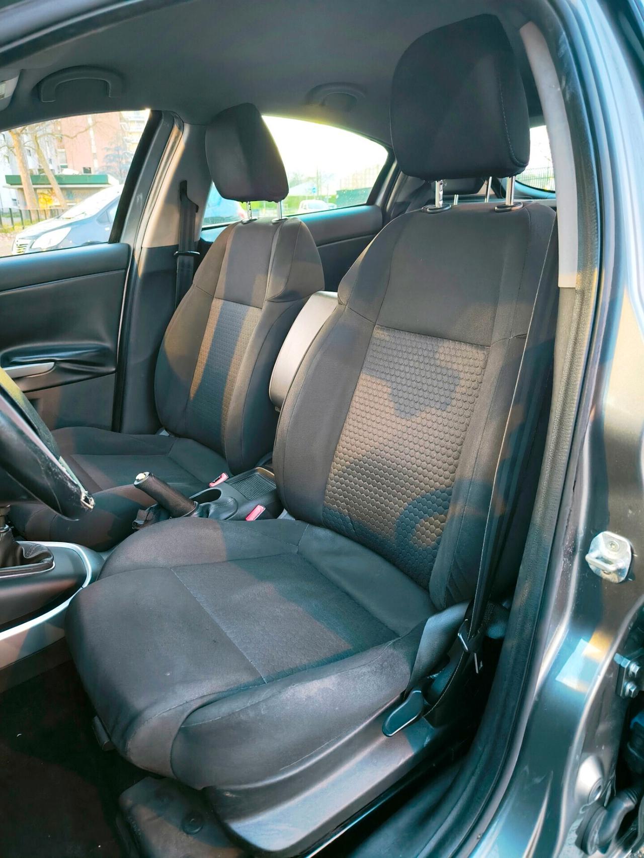 Alfa Romeo Giulietta 1.4 Turbo 120 CV GPL Distinctive