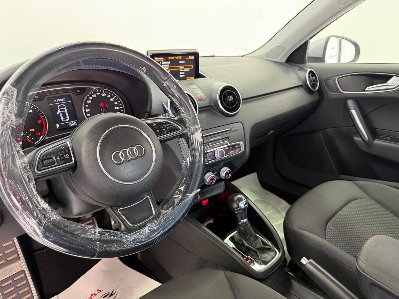 Audi A1 SPB 1.6 TDI 90 CV-S TRONI-S LINE-GARANTITA-2017