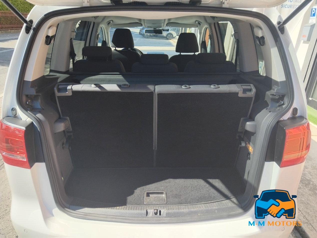 Volkswagen Touran 1.4 tsi Highline 140cv dsg 7 posti unico proprietario