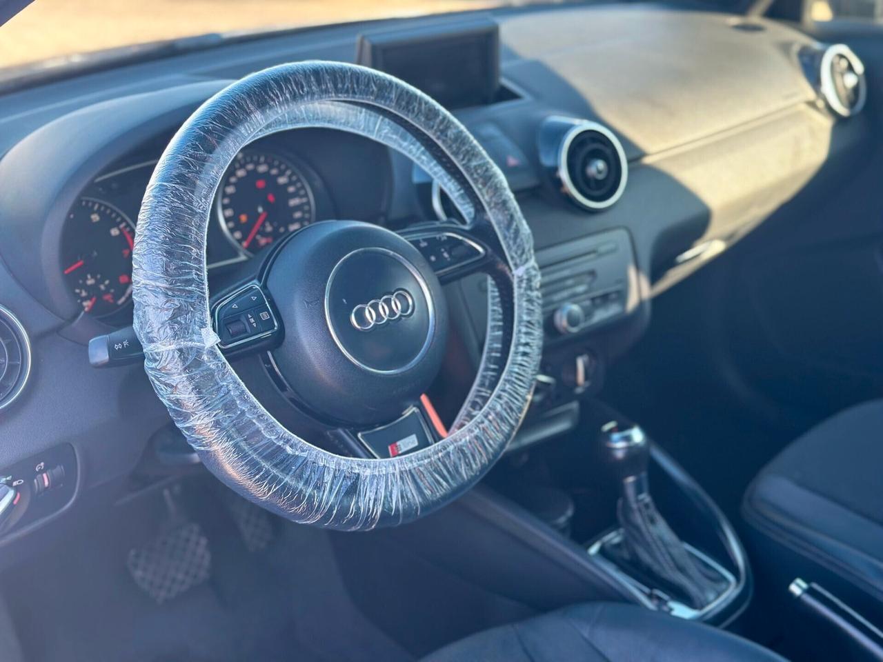 Audi A1 1.4 TFSI S tronic Ambition