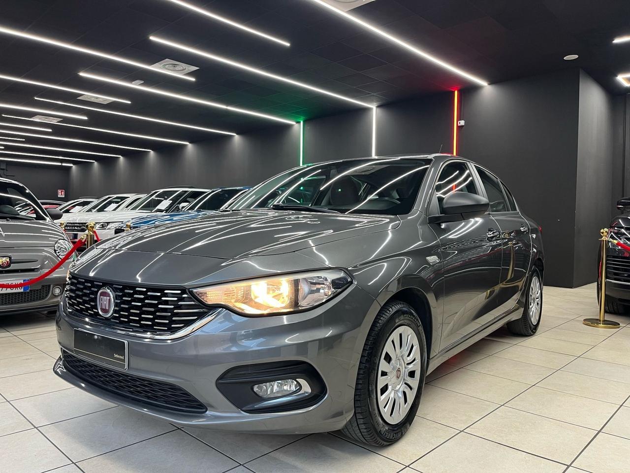 Fiat Tipo 1.4 4 porte Lounge OK NEOPATENTATI