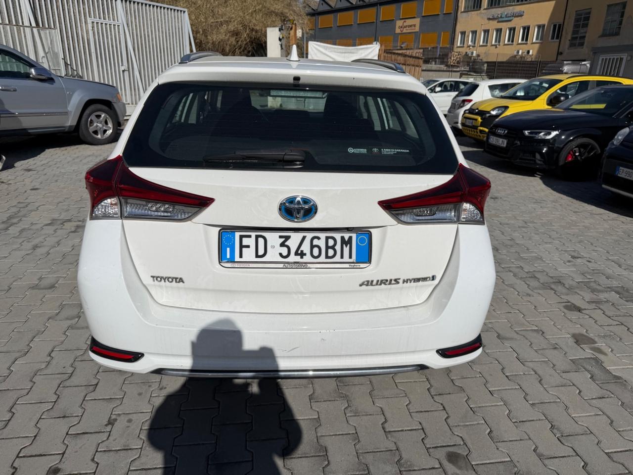 Toyota Auris 1.8 Hybrid Lounge automatico