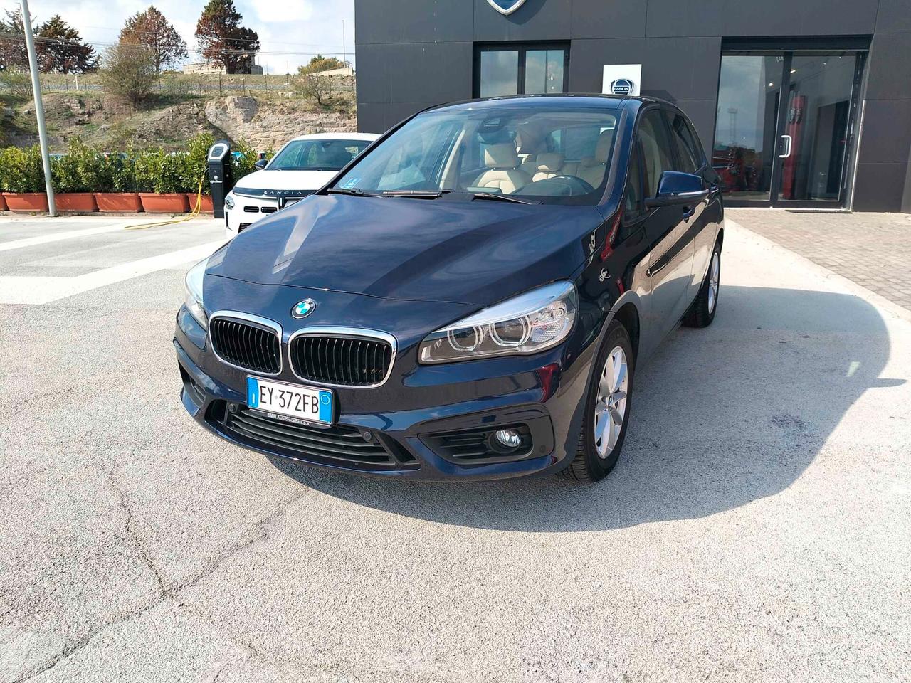 Bmw 2er Active Tourer 218d Luxury