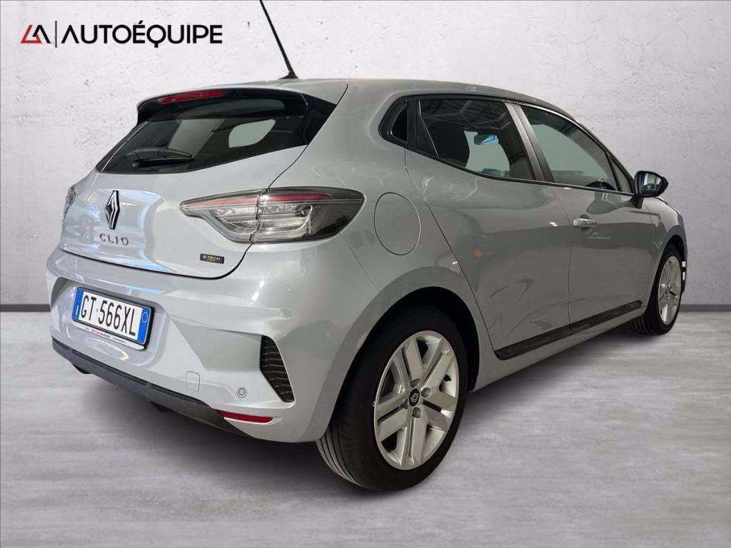 RENAULT Clio 1.6 E-Tech full hybrid Evolution 145cv del 2024