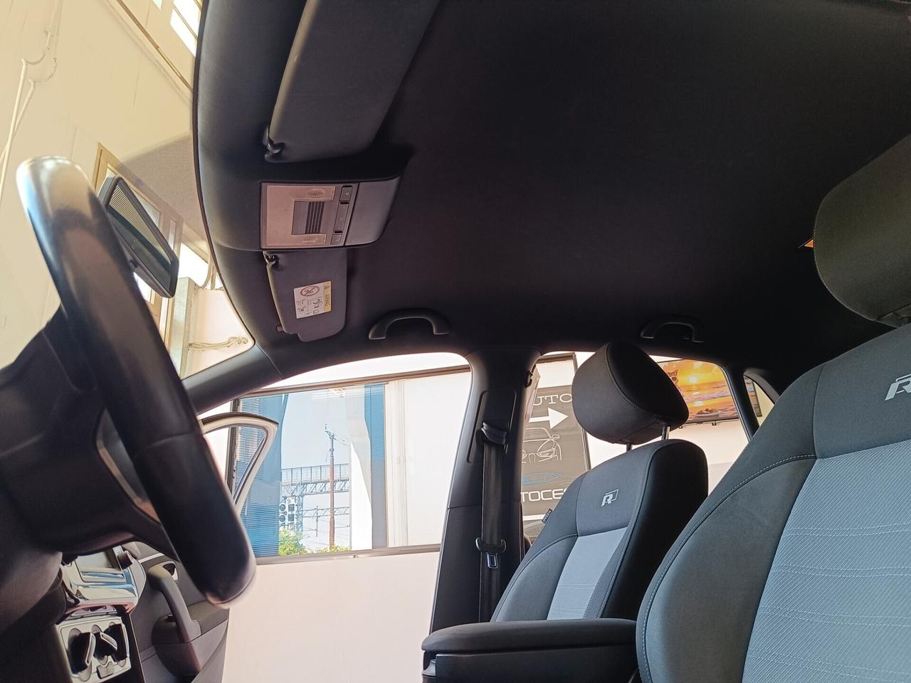 Volkswagen Polo 1.4 TDI 90 CV 5p. Highline R-Line