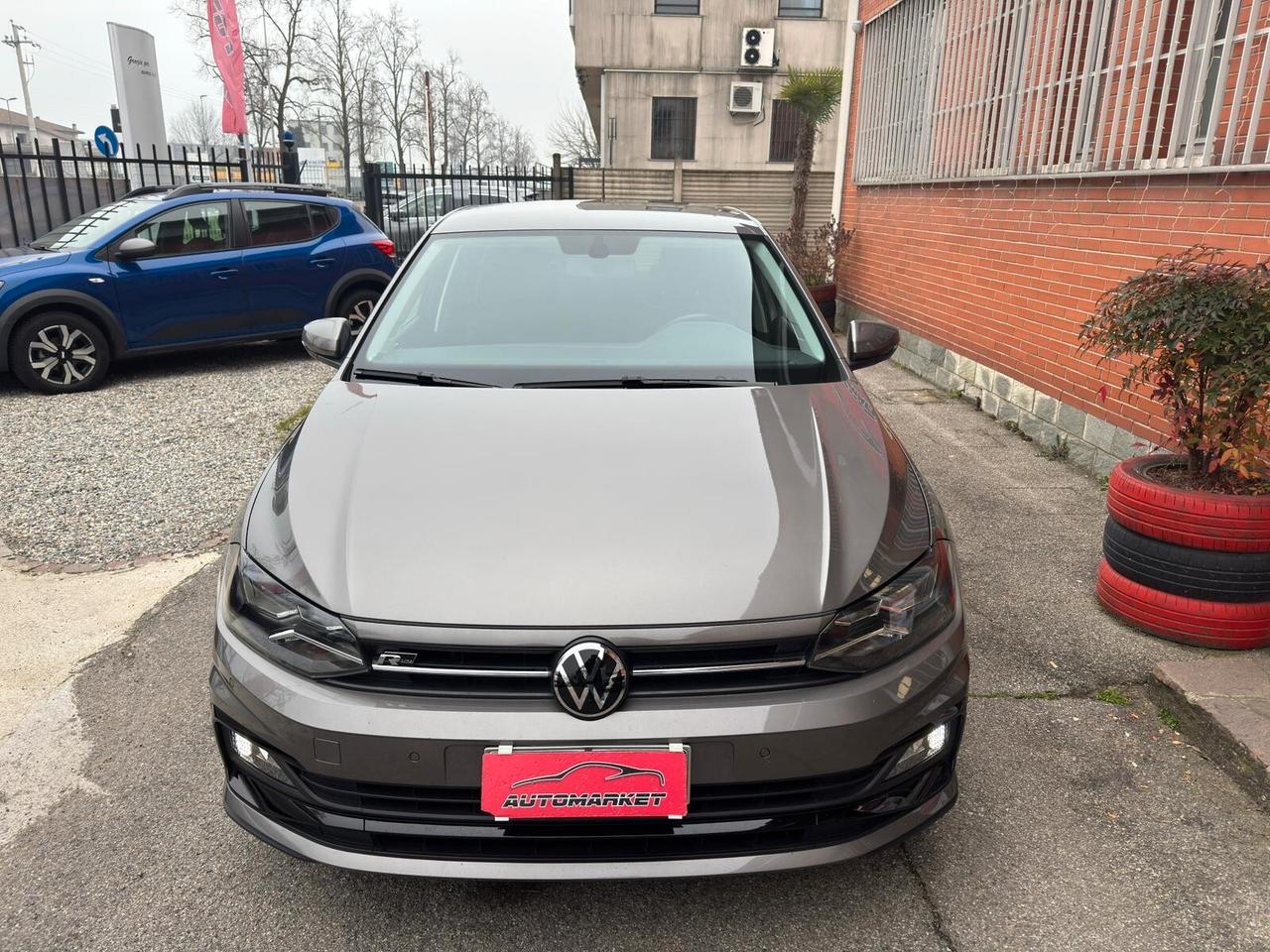 Volkswagen Polo 1.0 TSI 110CV R-line