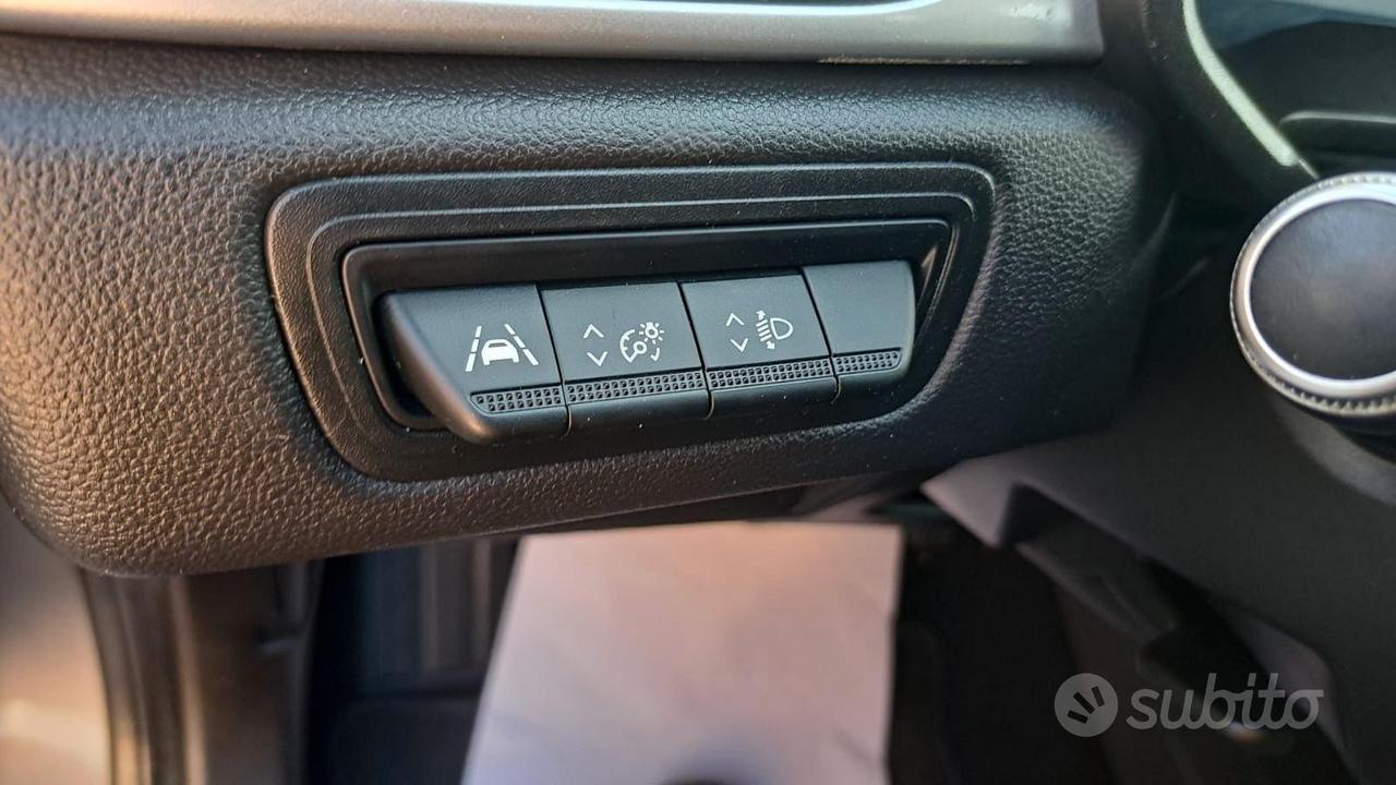 Renault Captur 1.5 dCi 115 cv EDC - AUTOMATICA