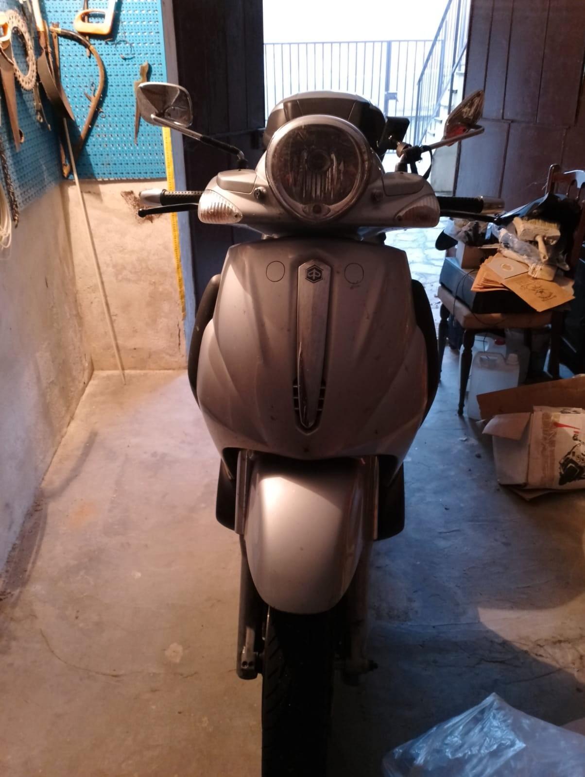 Piaggio Beverly 500