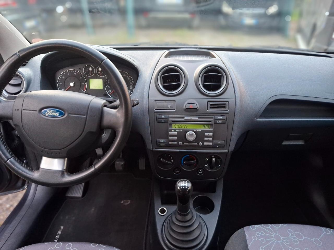 Ford Fiesta MECCANICA OTTIMA OK NEOPATENTATI!
