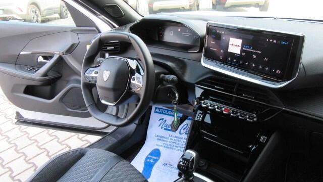 Peugeot 2008 PureTech 100 S&S Allure