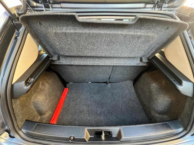 FIAT Grande Punto 1.3 MJT 75 CV 5 porte Dynamic