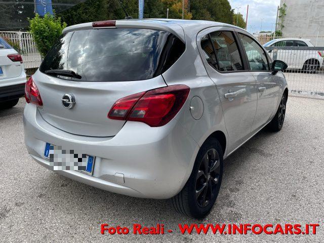 OPEL Corsa 1.2 5 porte Black Edition NEOPATENTATI