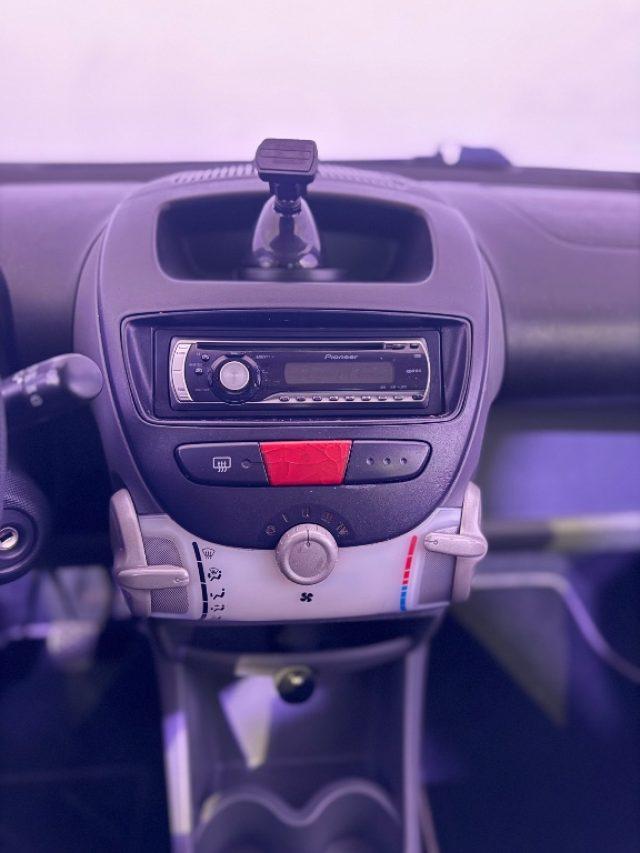 PEUGEOT 107 1.0 68CV 5p. Desir