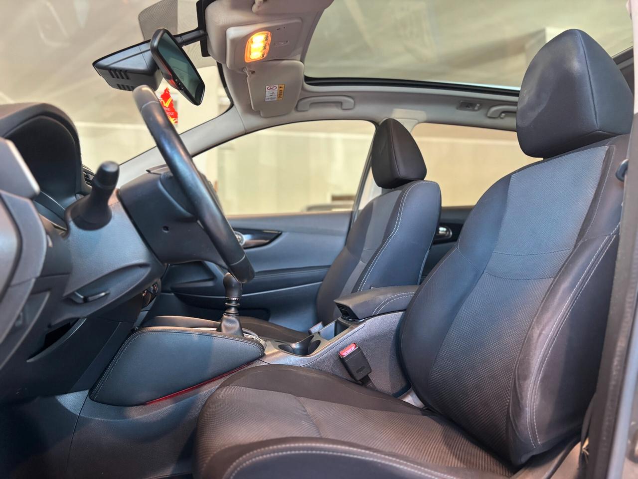 Nissan Qashqai 1.5 dci Tekna 110cv E6*NEOPATENTATI