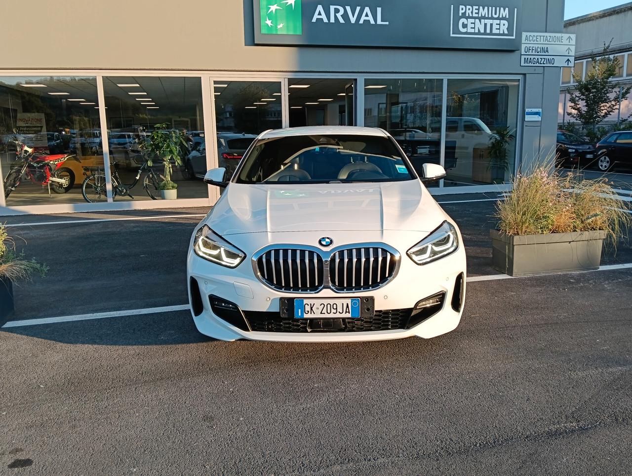 Bmw 120 120d 5p. Msport