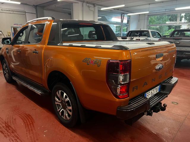 Ford Ranger 3.2 tdci double cab Wildtrak 200cv auto Roll-cover