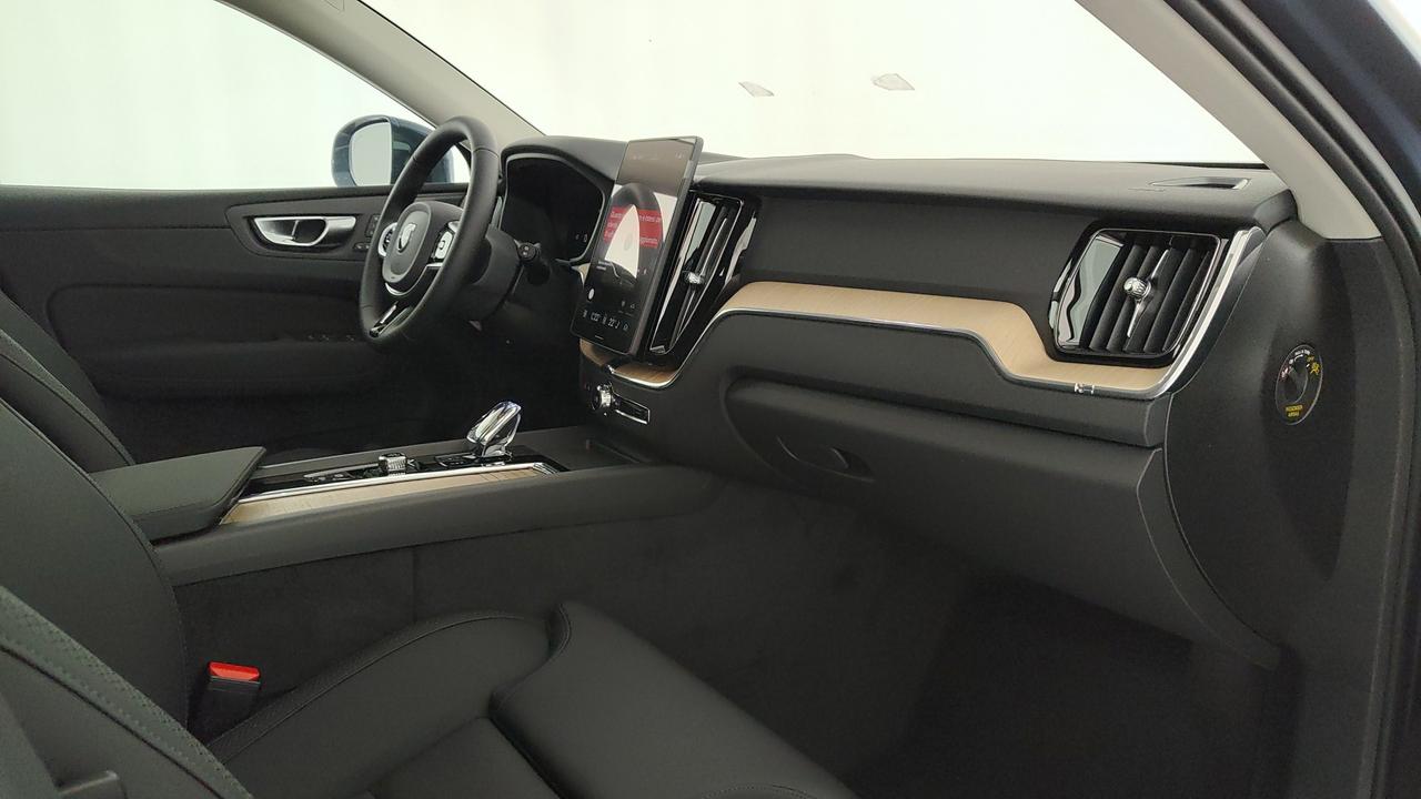 VOLVO XC60 2.0 t6 phev Plus Bright awd auto