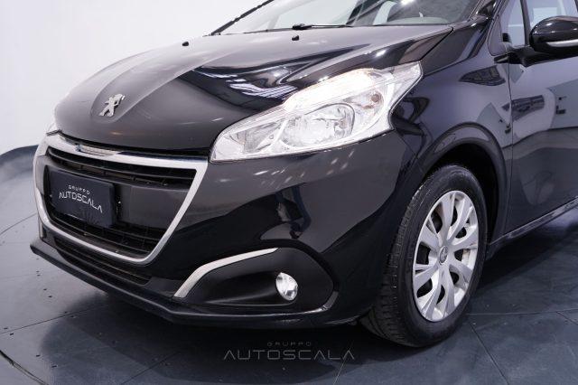 PEUGEOT 208 1.2 PureTech 82cv 5 porte Business