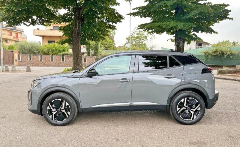 Peugeot 2008 Hybrid 136 e-DCS6 Allure Plus GARANZIA PEUGEOT