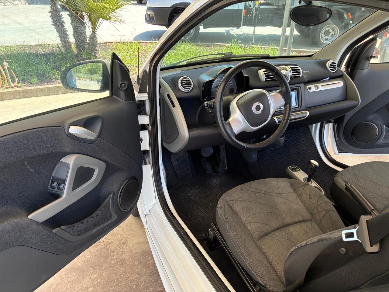 Smart ForTwo 1000 52 kW coupé passion anno 2013