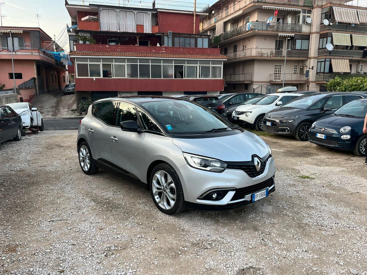 Renault Scenic Scénic dCi 130 CV Energy Sport Edition2