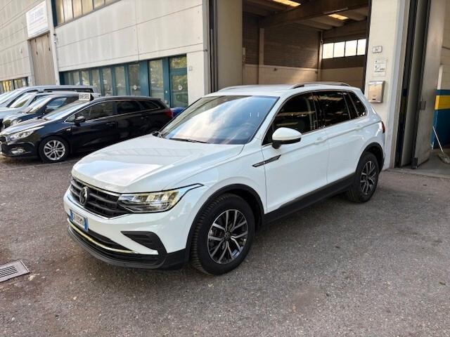 Volkswagen Tiguan 2.0 TDI 150 CV SCR DSG Life