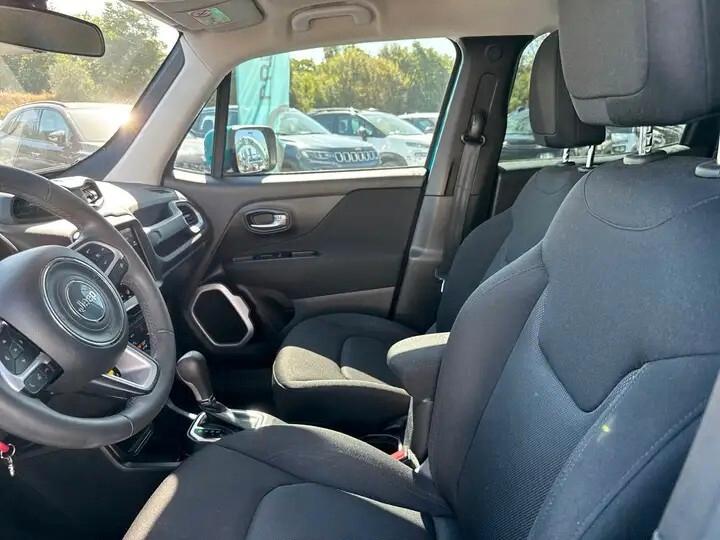Jeep Renegade 1.3 T4 DDCT Business